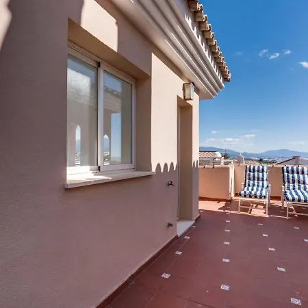 House With Beautiful Panoramic Views Vakantiehuis Manilva