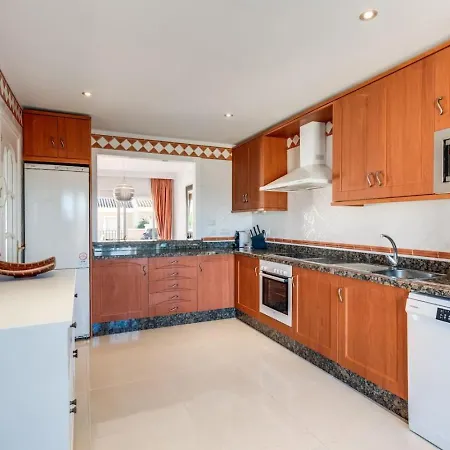 House With Beautiful Panoramic Views * Manilva