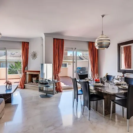 House With Beautiful Panoramic Views